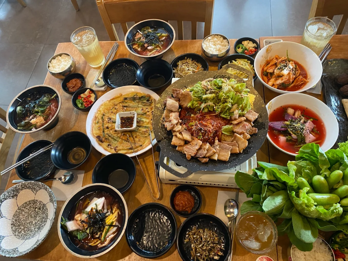 Pung Kyung Korean Traditional Cuisine & Cafe