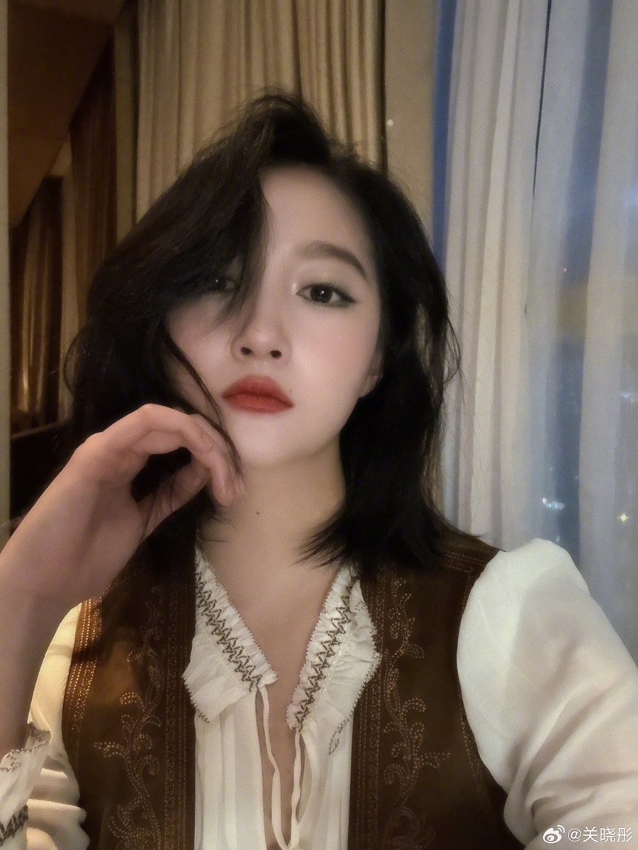 关晓彤