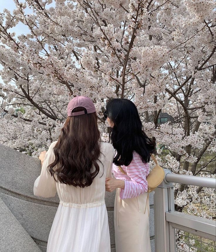 3. 互动减少，社交平台上的联系变得稀疏