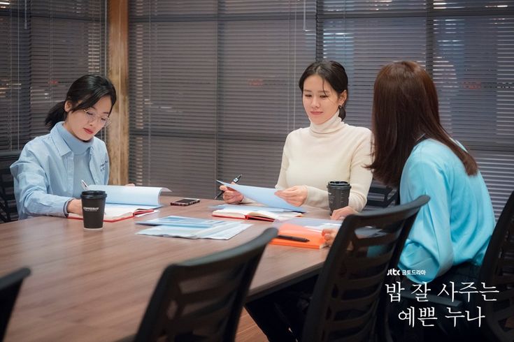 不合群的你，也不必强迫自己去合群，人生最高的境界，就是不合群。