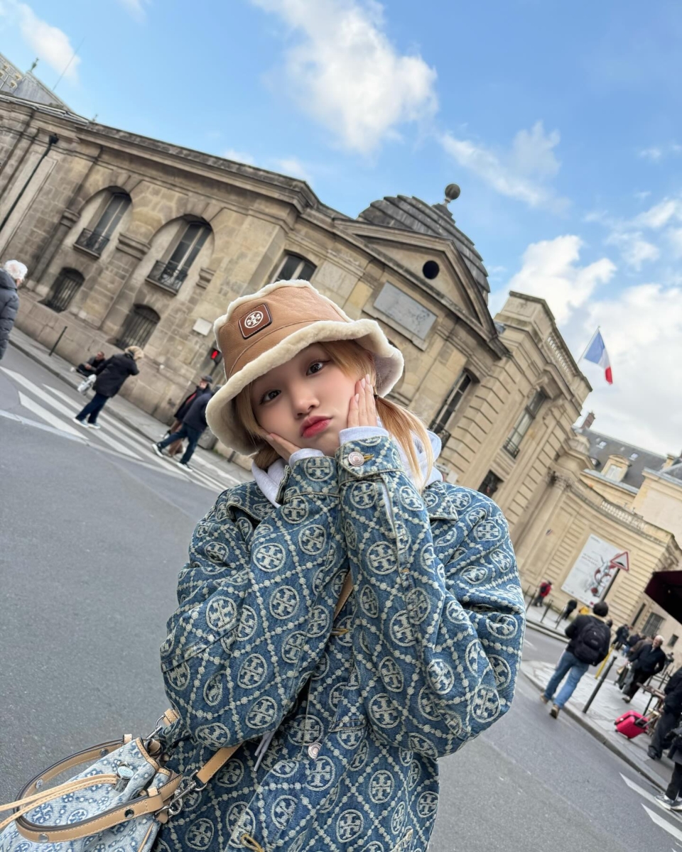 Tory Burch T Monogram 迷你丹宁水桶包 —— 宋雨琦同款