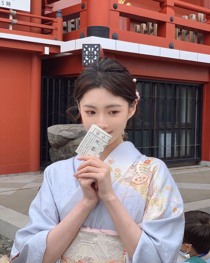 叱咤风云的金融大鳄？隐姓埋名的投资高手？