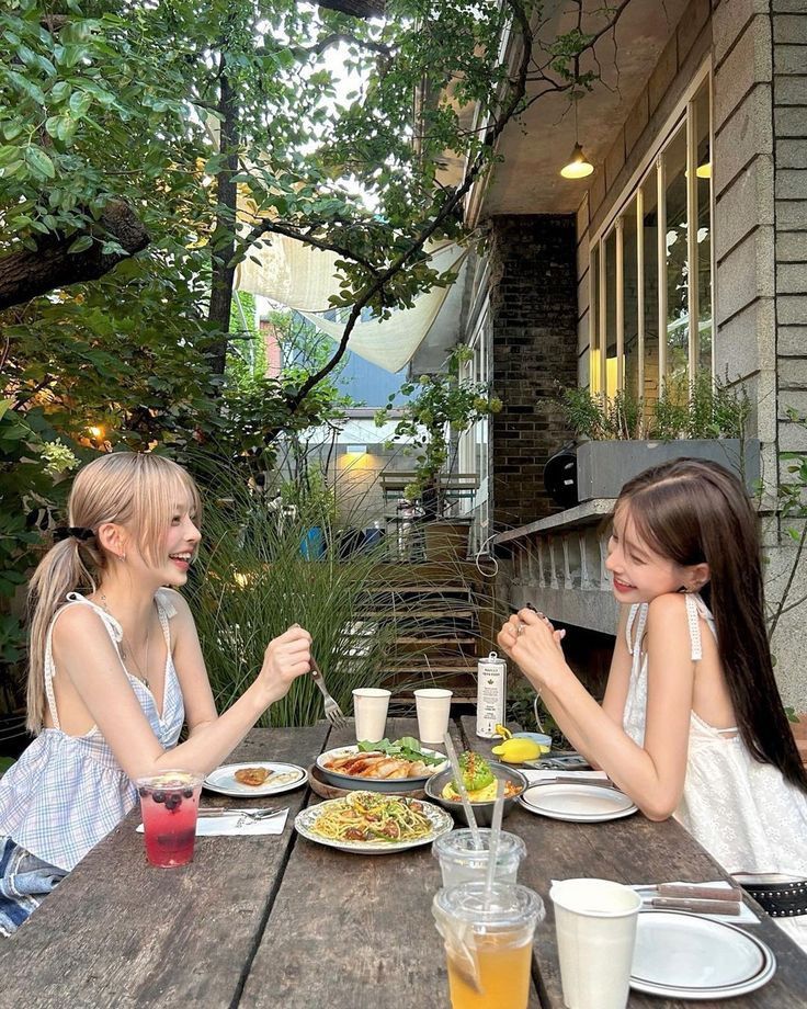 2.珍视自我价值：避开讨好陷阱，坚守尊严底线