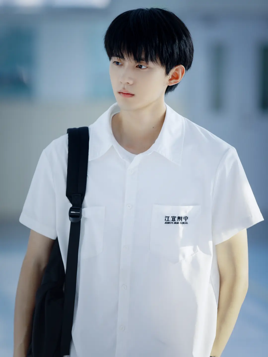 周翊然｜《当我飞奔向你》 张陆让