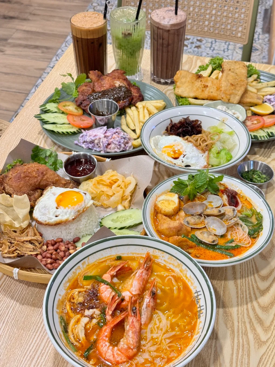 亲朋戚友 Happiness Kopitiam（Hola Hola Kopitiam）