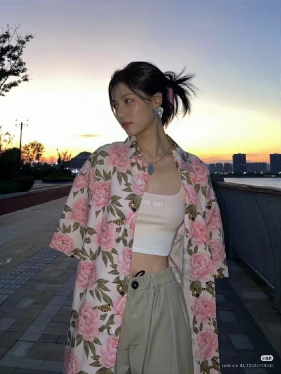 4. 大地色系:温柔知性的夏日风情