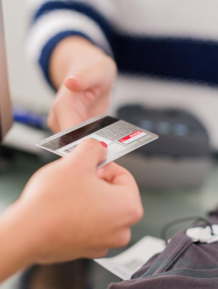 10. 停掉信用卡等超前消费