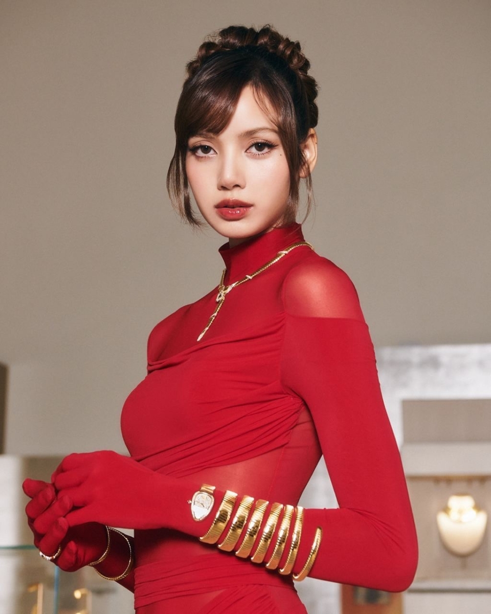 2021 最美面孔:LISA