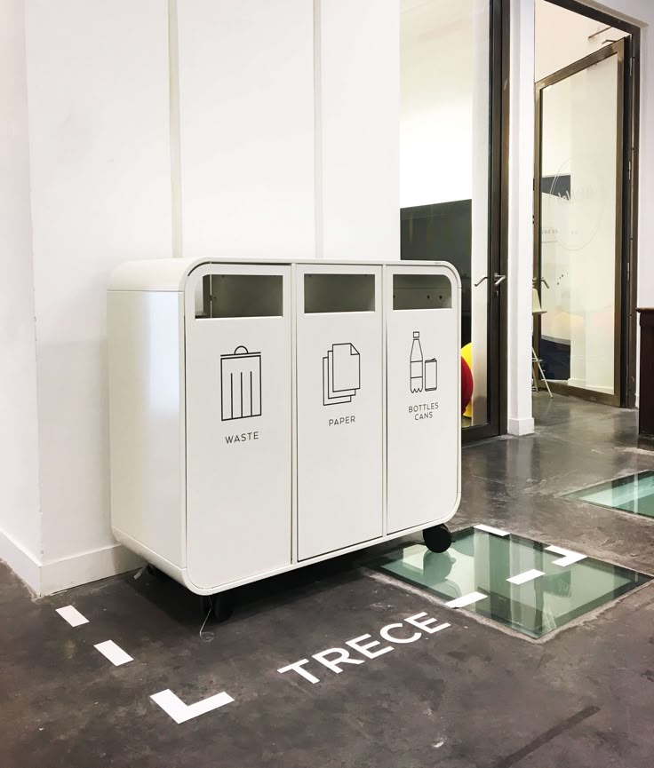 12. 垃圾桶的“怨气”：旁边有它，财运绕道走！