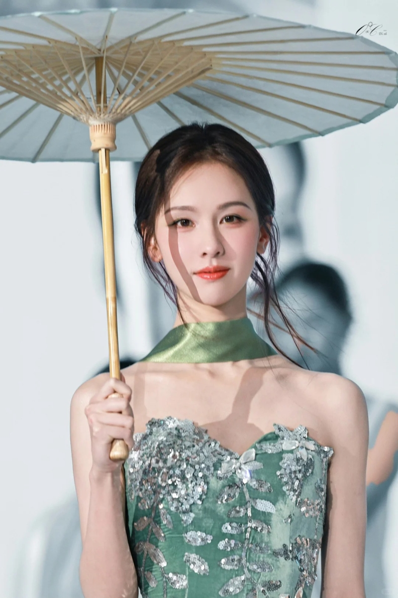 注重仪态管理,展现自信大方