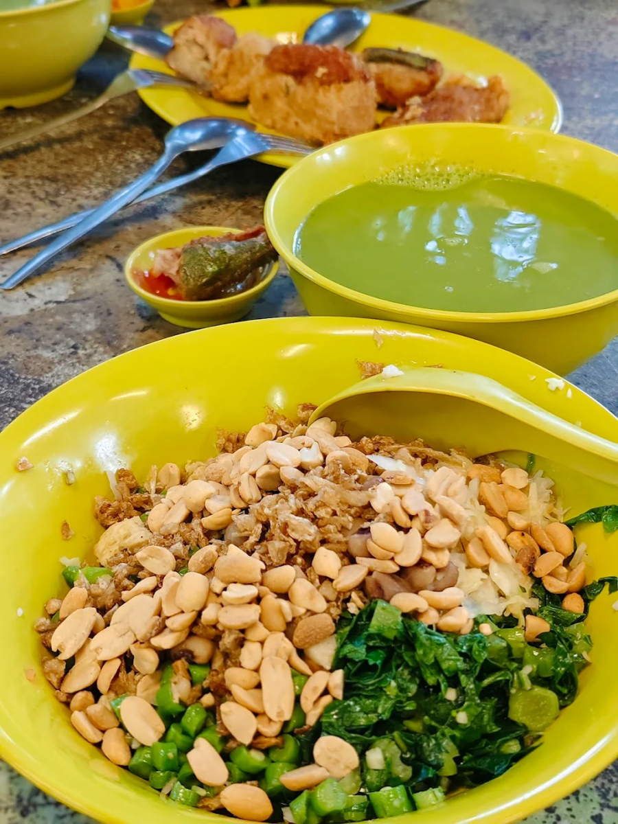 Big Tree Lei Cha 古来大树下擂茶