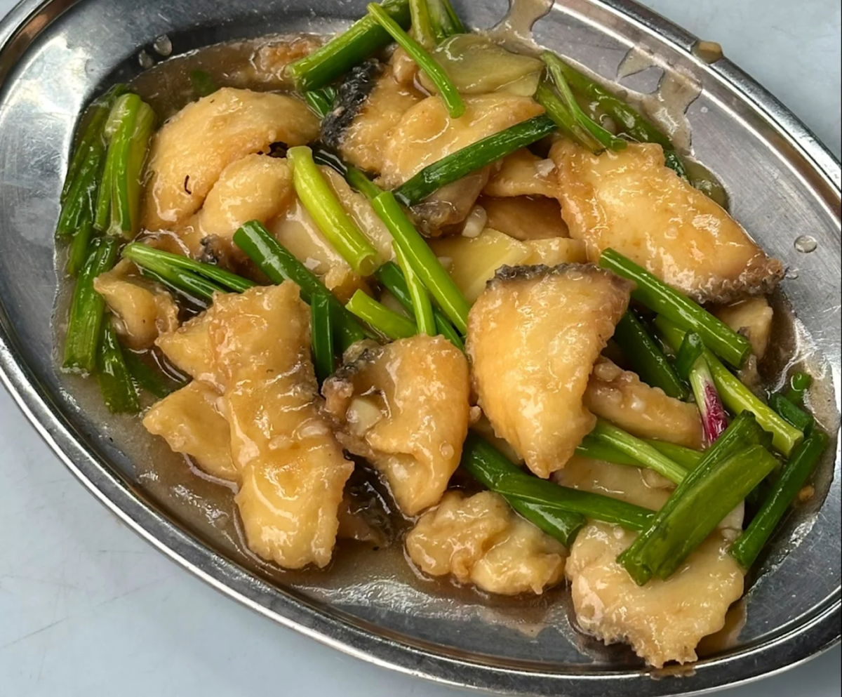 鸿运饭店 Hoong Yuen