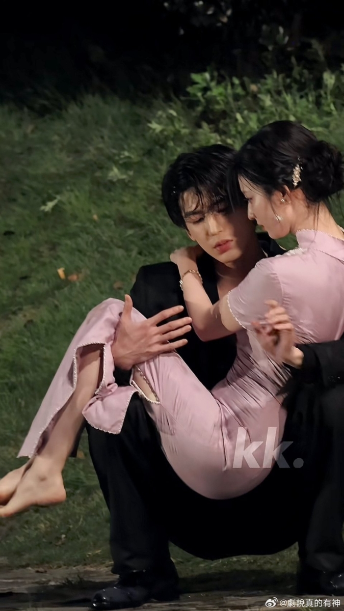 张凌赫和王楚然