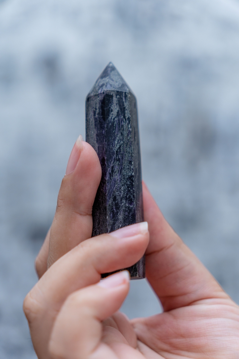 戴上金运石时，要避免以上禁忌