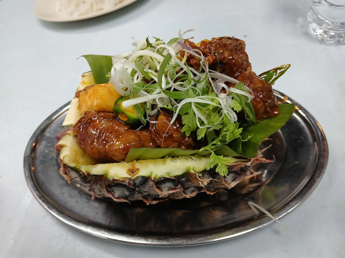 鸿运饭店 Hoong Yuen