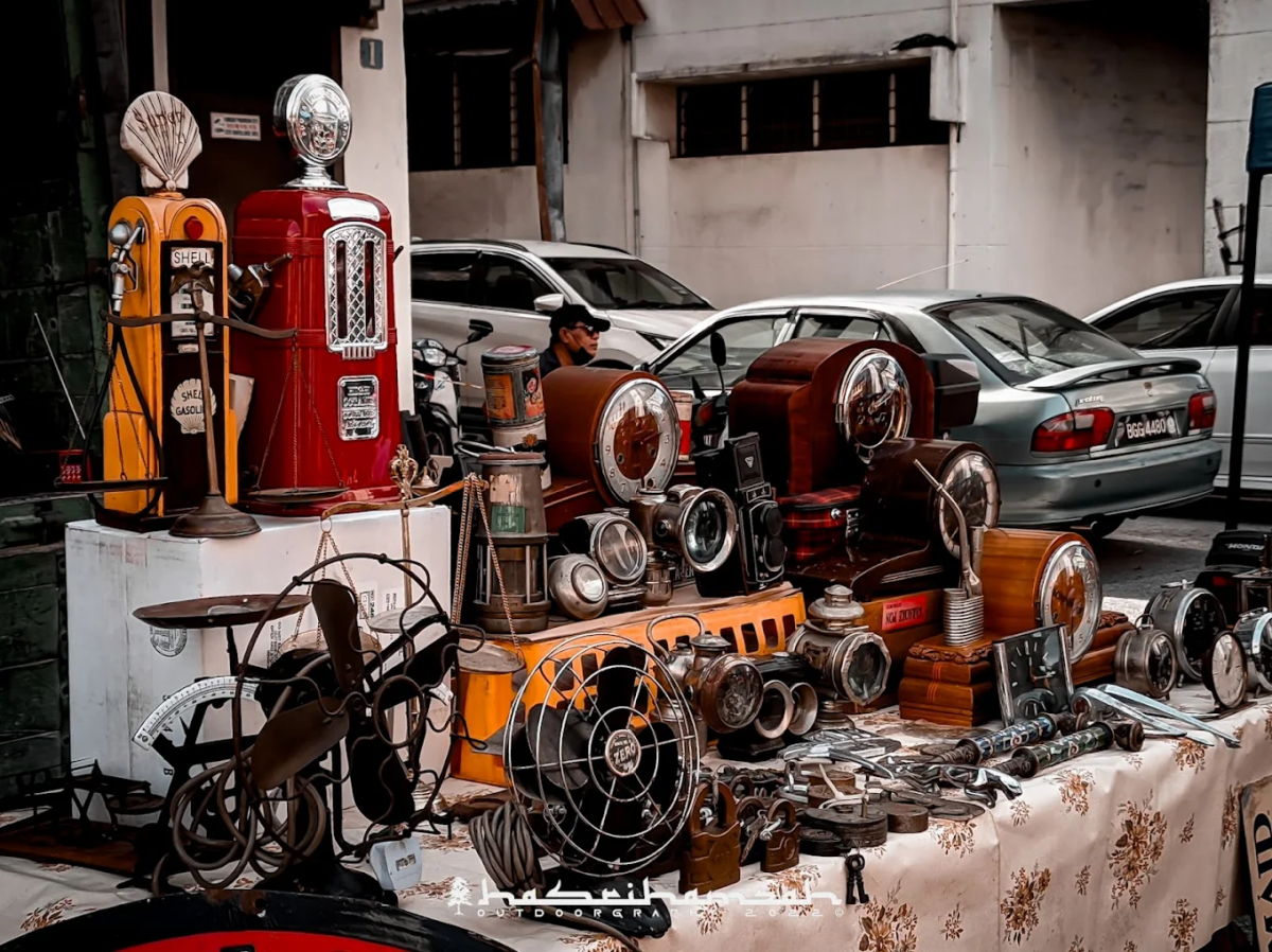 跳蚤市场（Memory Lane）