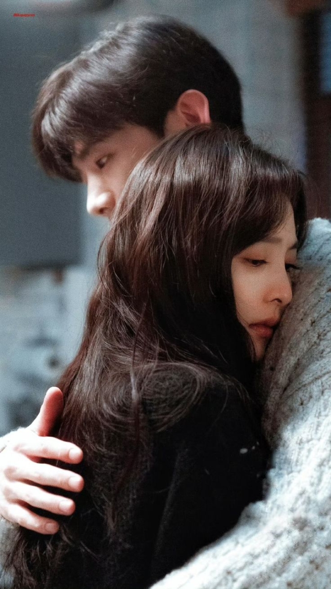 爱情里最美的事,是遇到一个真心爱你,也让你心动的人。