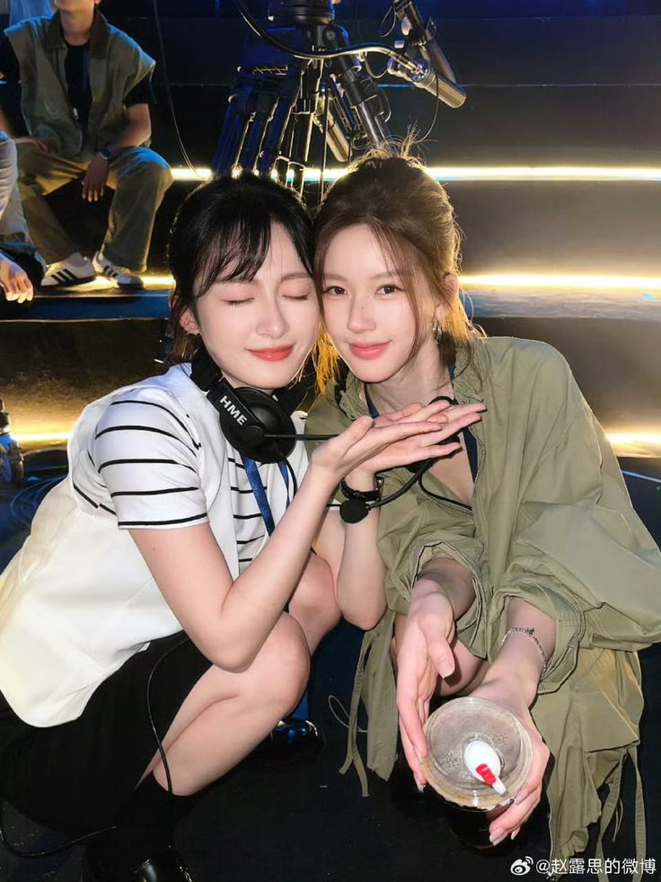 套路一:打小报告——职场最阴险的背刺