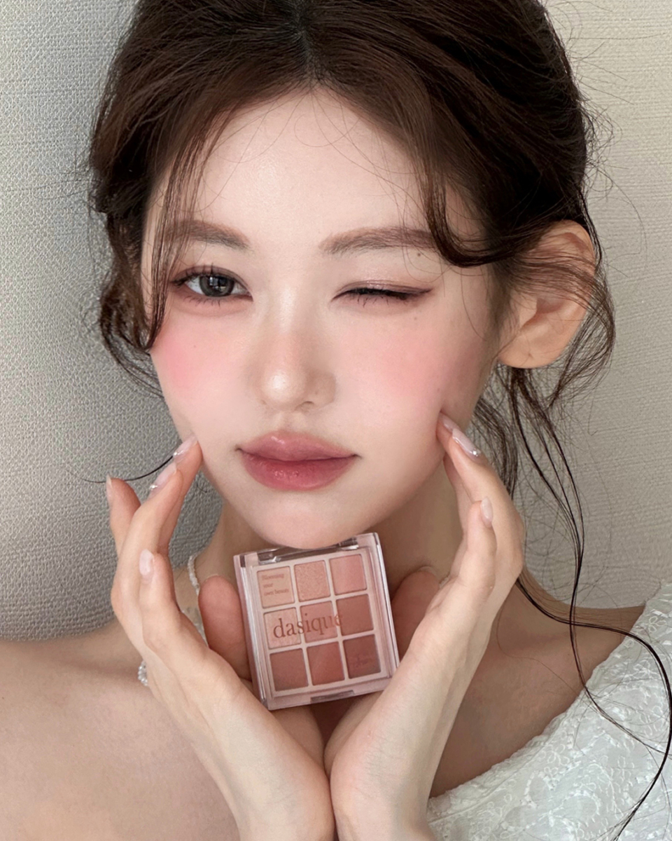 dasique Mini Shadow Palette