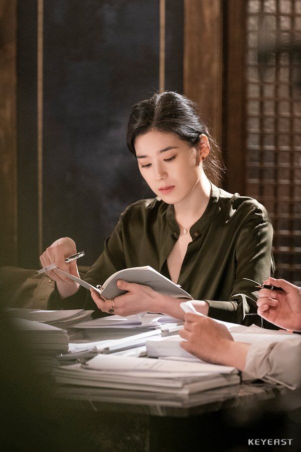 3. 别培养能随时取代你的人