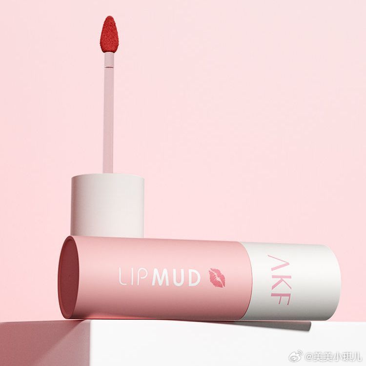 6. 果汁嘟嘟唇点缀：AKF 唇釉