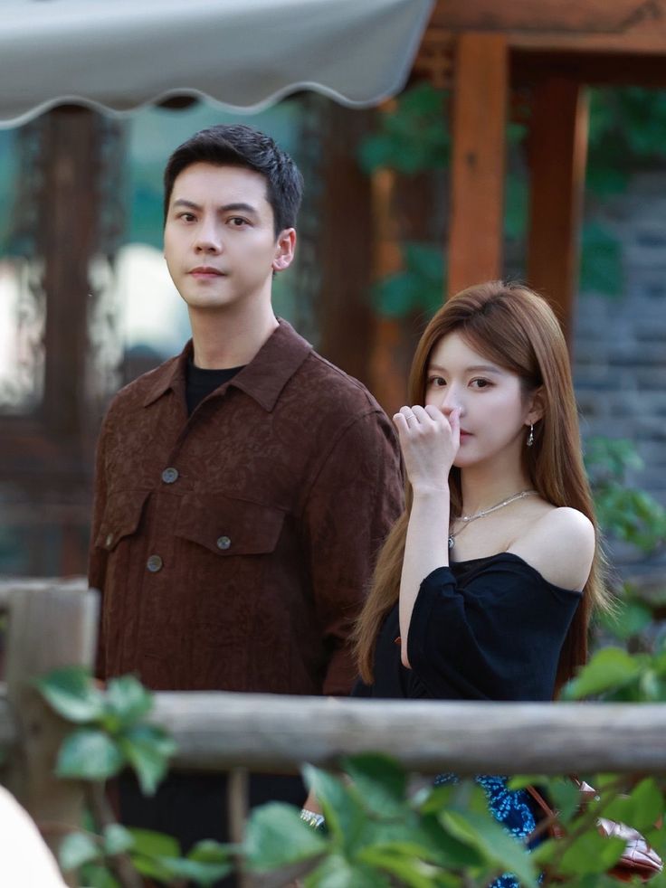 3. 保持自信，别让恋爱变成“讨好”