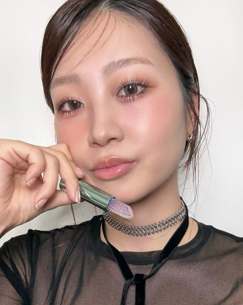 MAC Glisten Up 圣诞限定唇膏