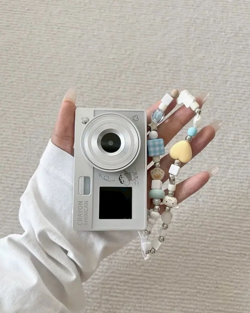 蜡笔小新双萤幕CCD相机