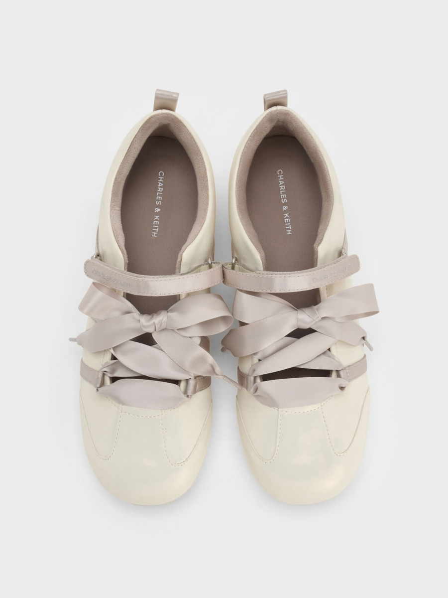 Charles & Keith 蝴蝶结运动风芭蕾舞鞋