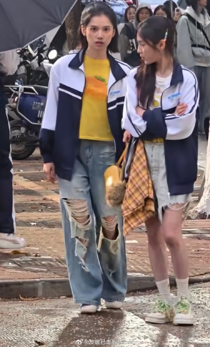 张婧仪“千禧风”路透