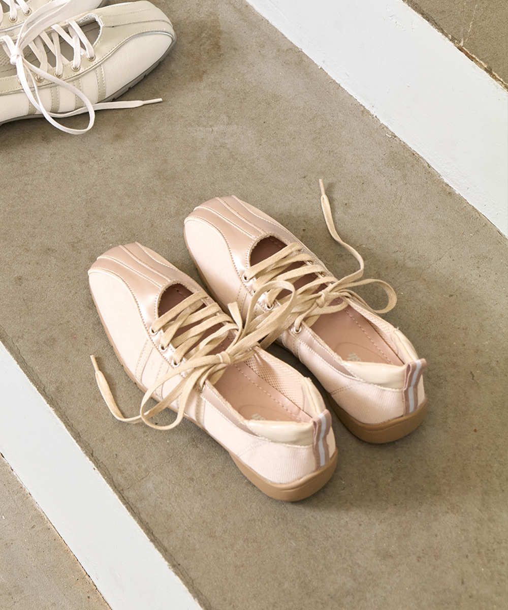 Rockfish Weatherwear Bliss Lace-up Sneakers