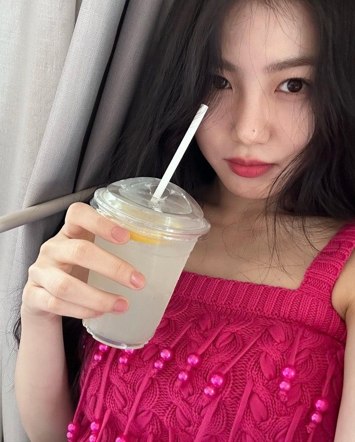 第二招：餐前一杯温水，或是气泡水