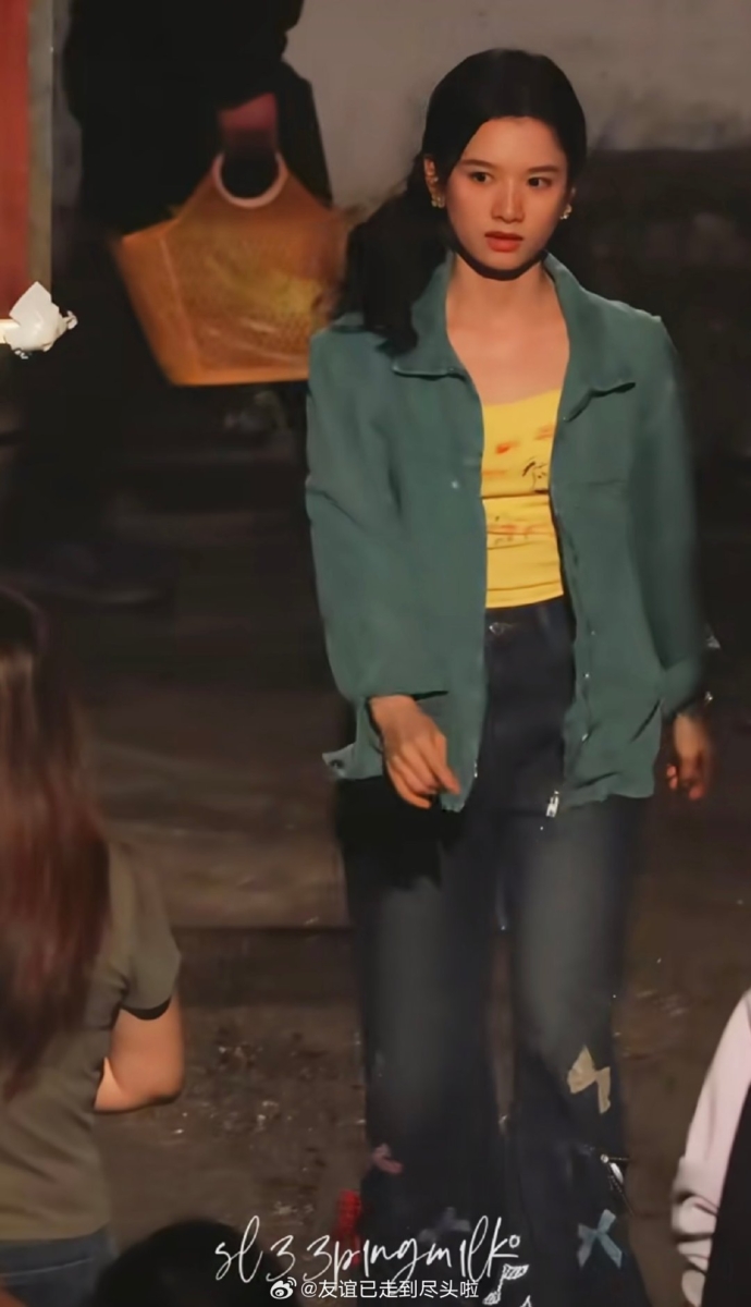 张婧仪“千禧风”路透