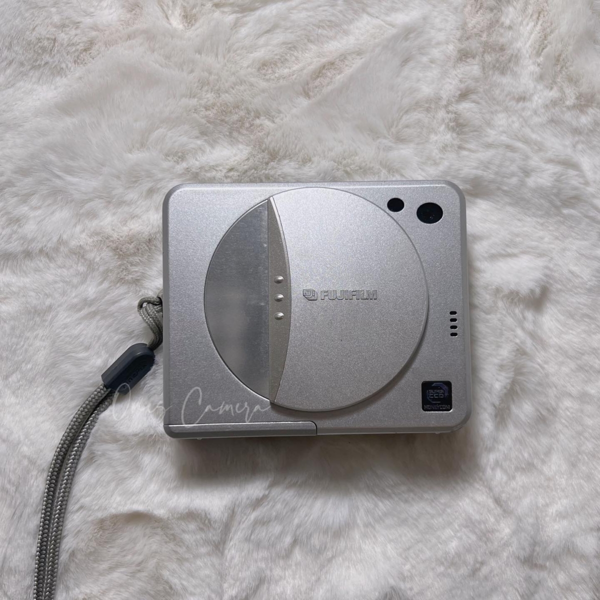 Finepix 50i：极致轻薄的时尚升级