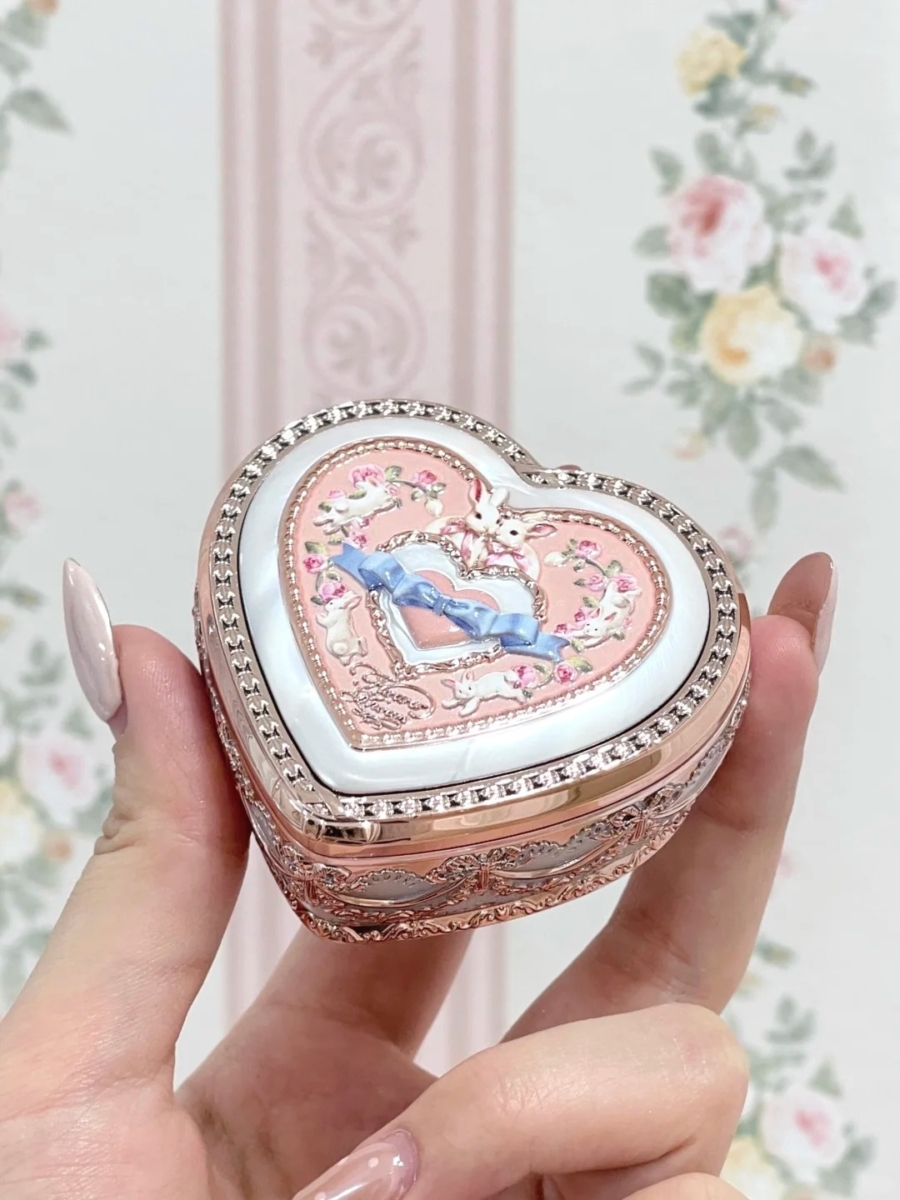 邦尼花园浮雕腮红（Bunny Garden Embossed Blush）