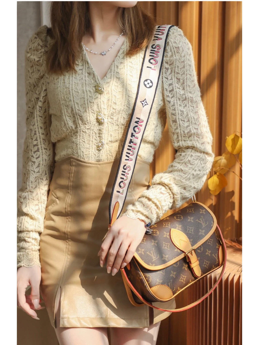 TOP 4：Diane 法棍包