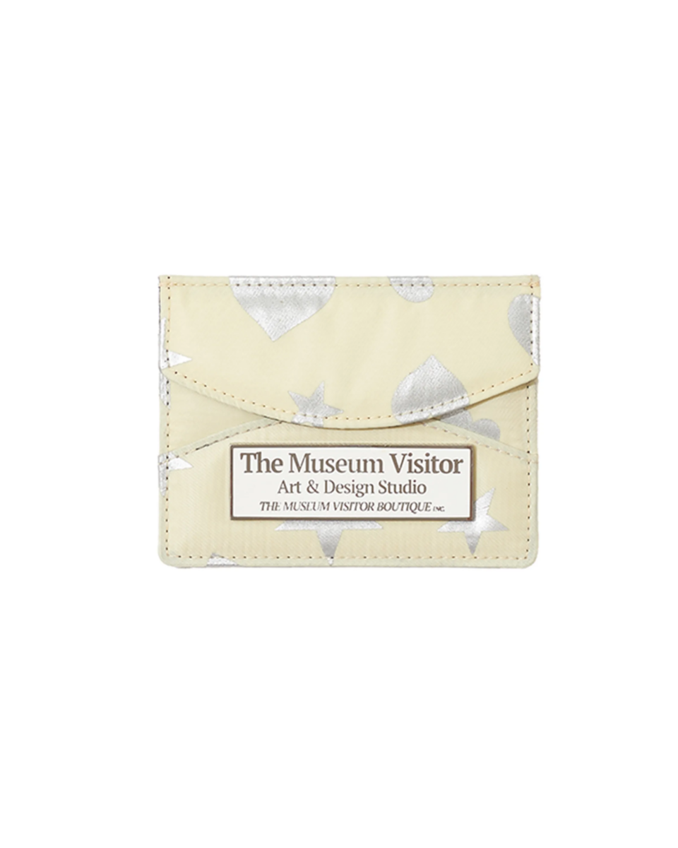 The Museum Visitor Heart Star Crack Card Wallet