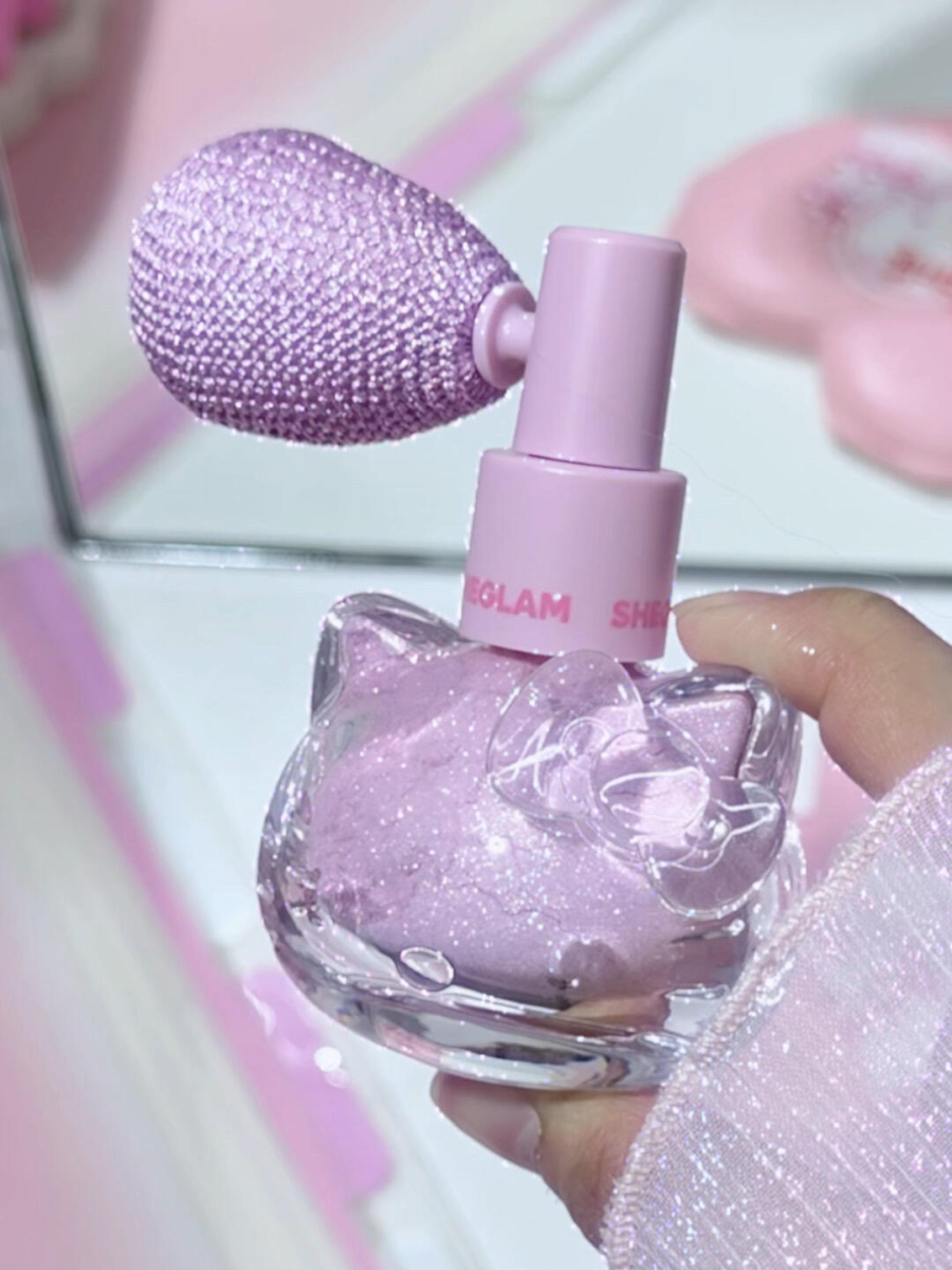 Bling Bling 的 Hello Kitty 闪粉谁能拒绝~