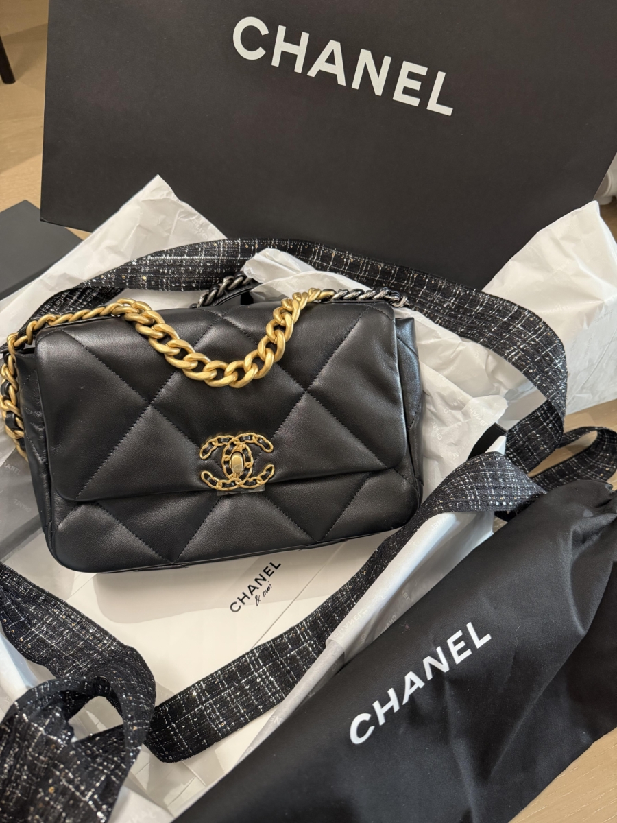 Chanel 19 Bag