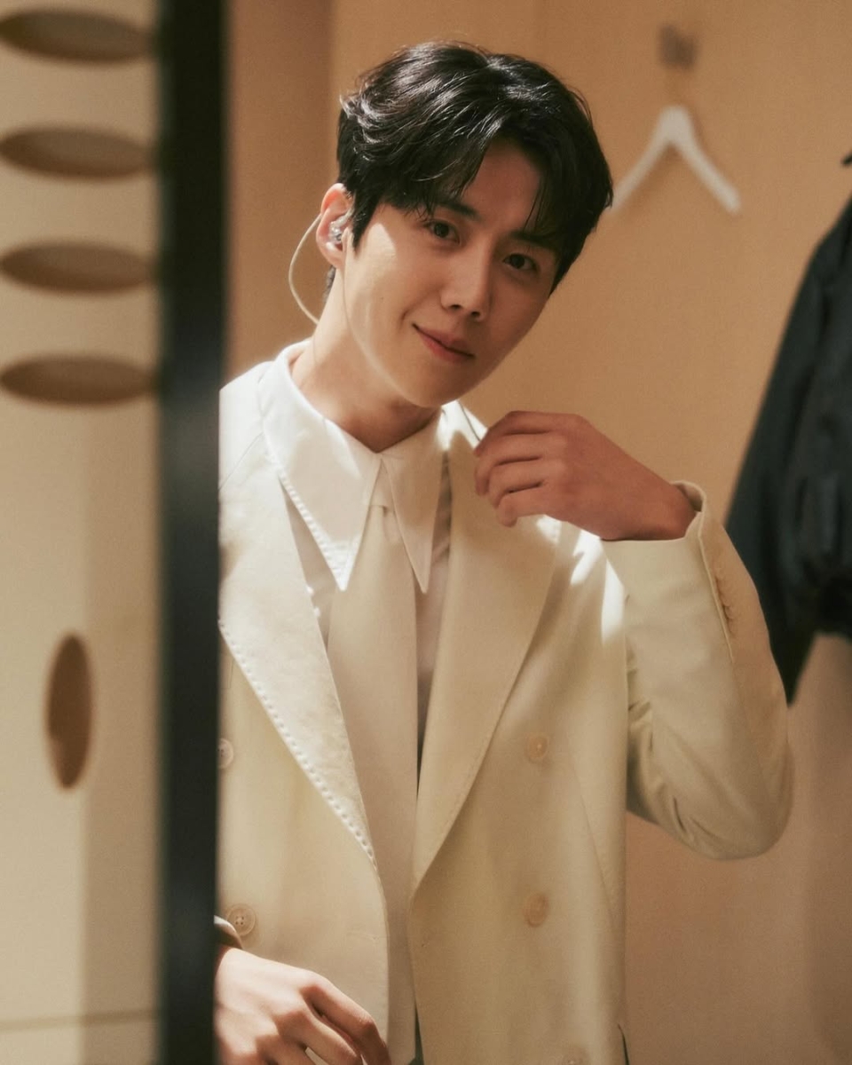 金宣虎曾自嘲自己其实是个「舞痴」，但一直在努力练习