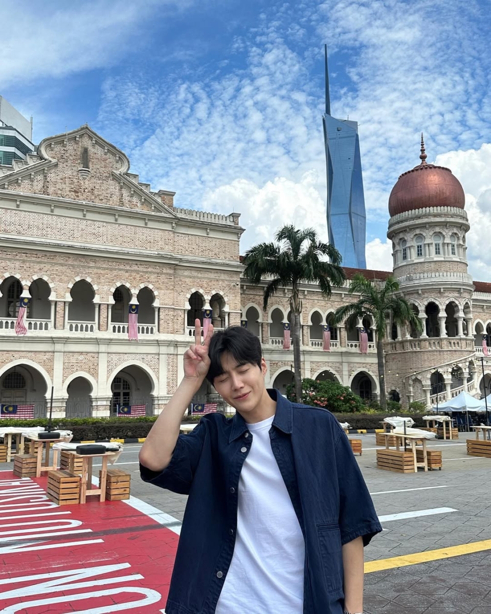 对辣炒年糕有着近乎执着的喜爱