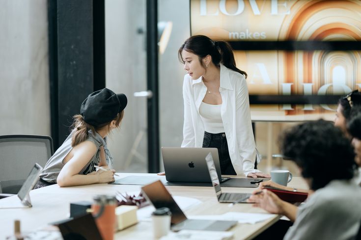 教你5招治治心眼多的同事