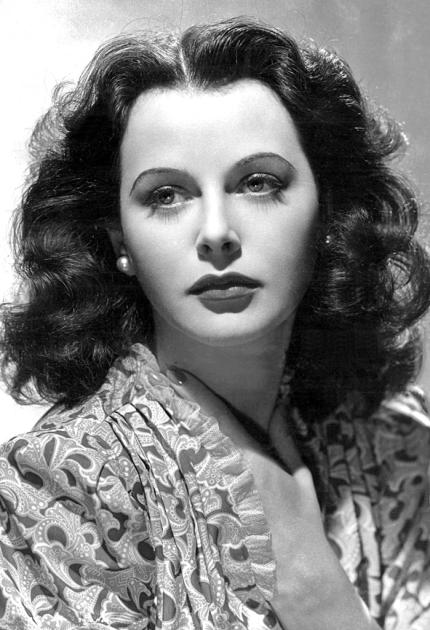 第一位无线电通信先驱：海蒂·拉玛 (Hedy Lamarr)
