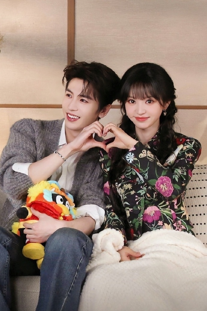 张凌赫与田曦薇