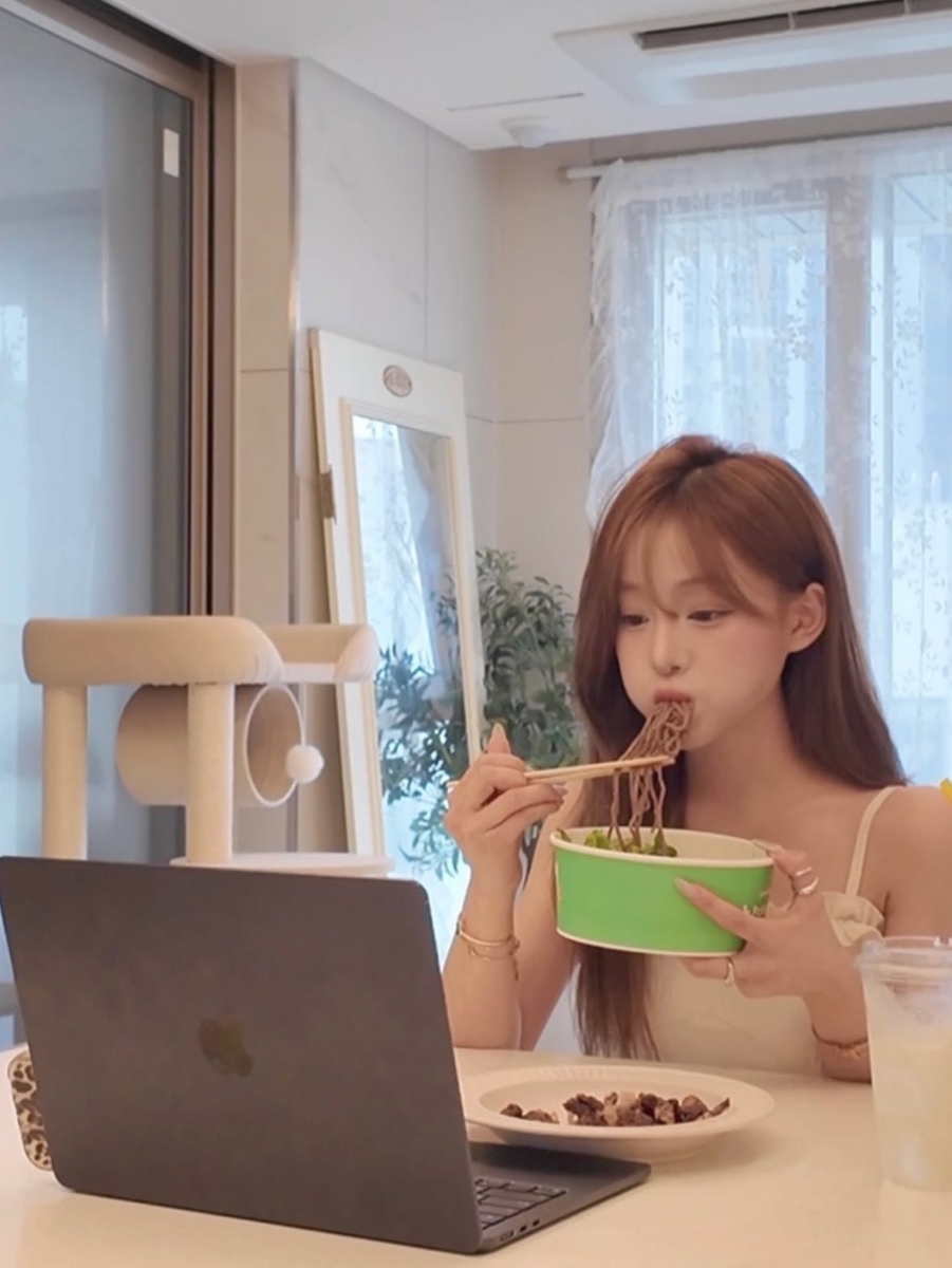 4. 被迫练就的“雌雄同体”