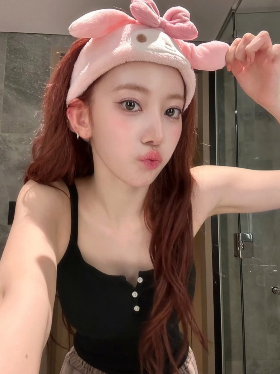 Miyawaki Sakura 