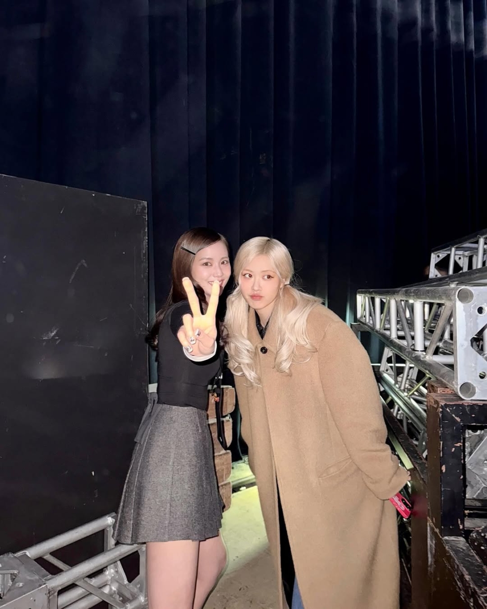 Jisoo、Rosé
