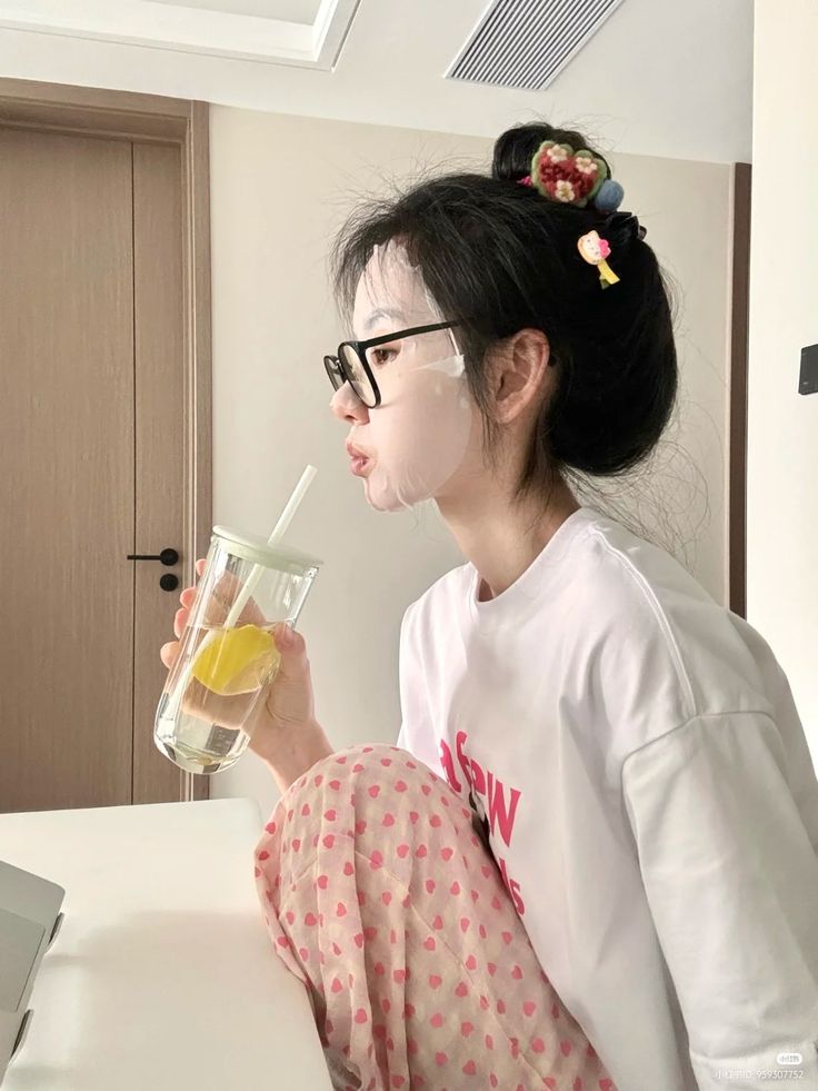 自制女团超模水