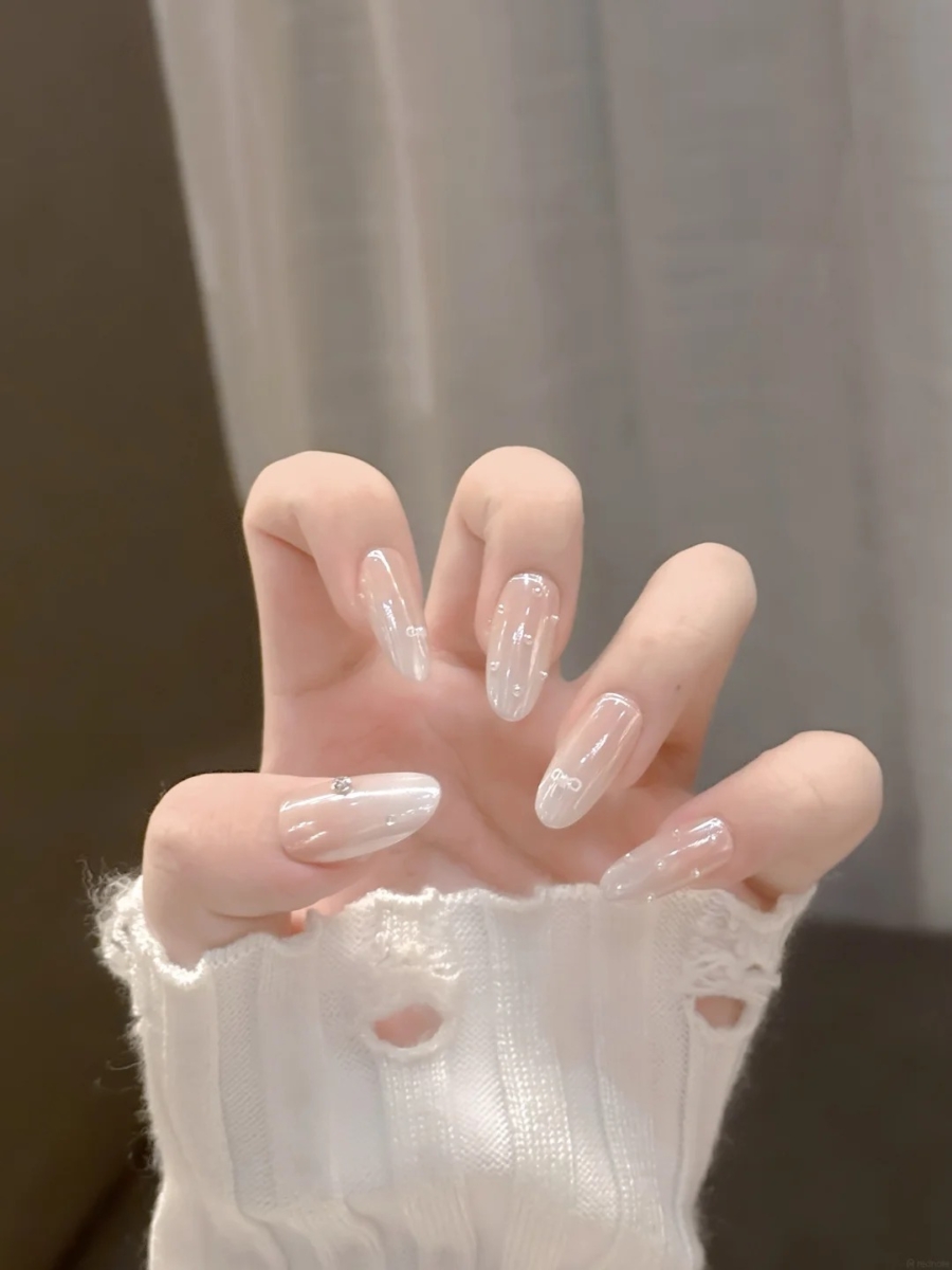 厚椰乳冰透碎钻海莉甲