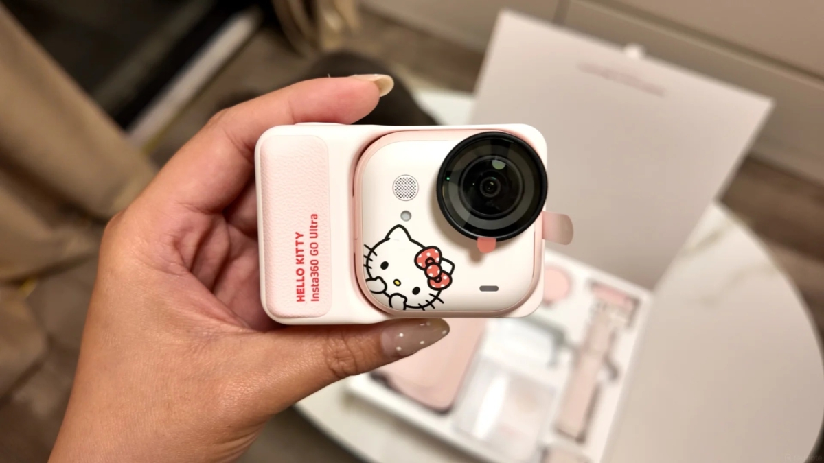 Insta360 GO Ultra x Hello Kitty 联名限定版上线了！
